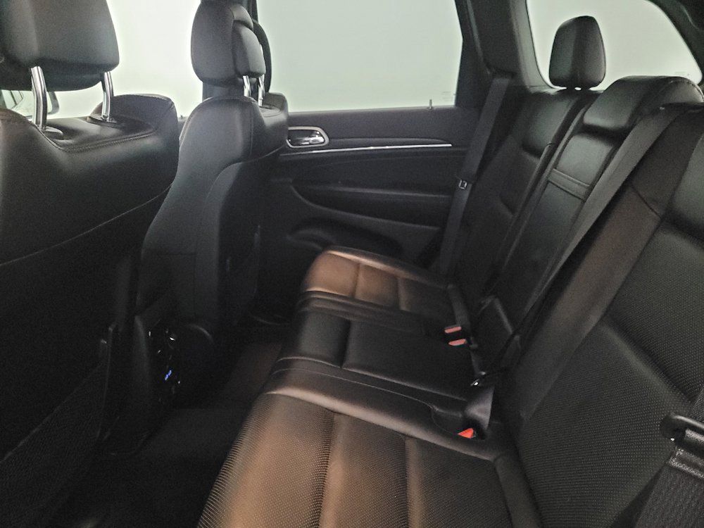 Used 2019 Jeep Grand Cherokee Limited w/ Luxury Group II AWD/4WD image 18