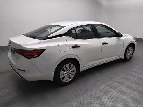 Used 2025 Nissan Sentra S FWD image 10