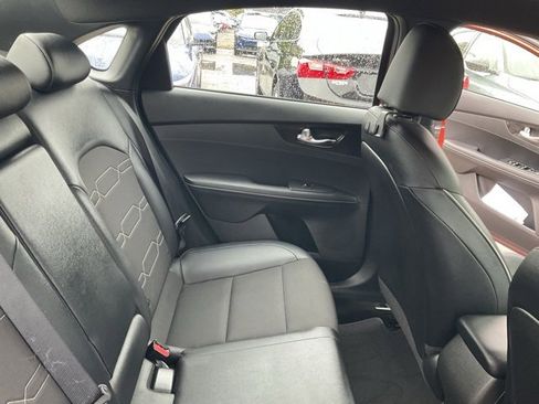 Used 2021 Kia Forte GT-Line image 42