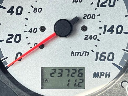 Used 2001 Nissan Maxima SE w/ (W08) Meridian Edition Pkg FWD image 18