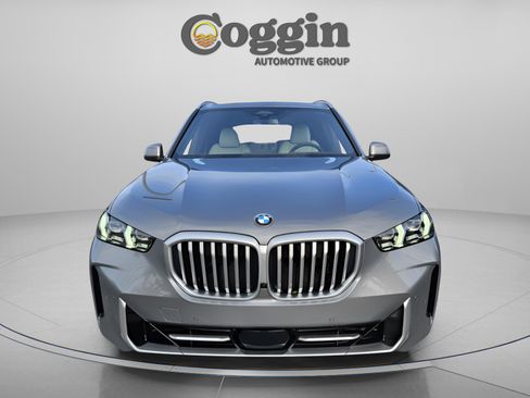 New 2026 BMW X5 sDrive40i w/ Premium Package image 7