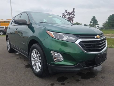 Used 2018 Chevrolet Equinox LS FWD image 1