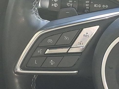Used 2025 Buick Enclave Preferred w/ Power Package FWD image 12