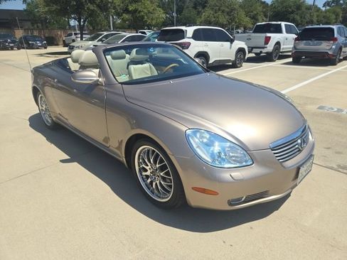 Used 2005 Lexus SC 430 Convertible RWD image 1