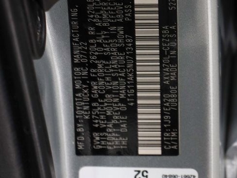Used 2022 Toyota Camry SE FWD image 30
