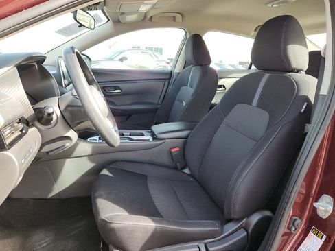 Used 2024 Nissan Sentra SV image 13