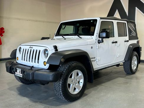 Used 2016 Jeep Wrangler Unlimited Sport w/ Quick Order Package 24S AWD/4WD image 1