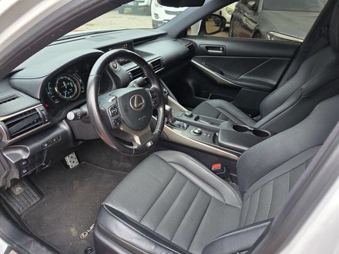 Used 2020 Lexus IS 350 F Sport w/ F Sport Package image 10