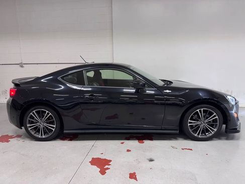 Used 2014 Scion FR-S image 3