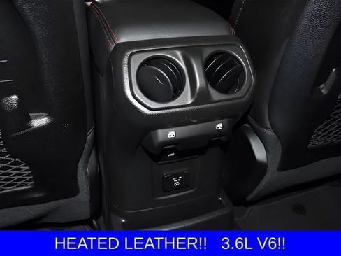 Used 2021 Jeep Wrangler Unlimited Rubicon w/ Dual Top Group AWD/4WD image 26