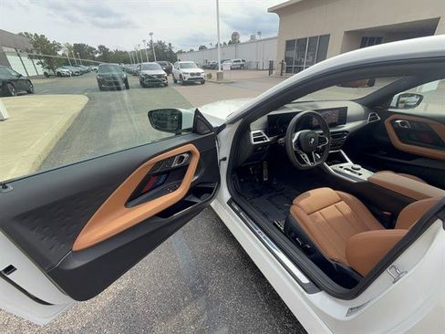 Used 2025 BMW 230i xDrive Coupe w/ M Sport Package AWD/4WD image 7