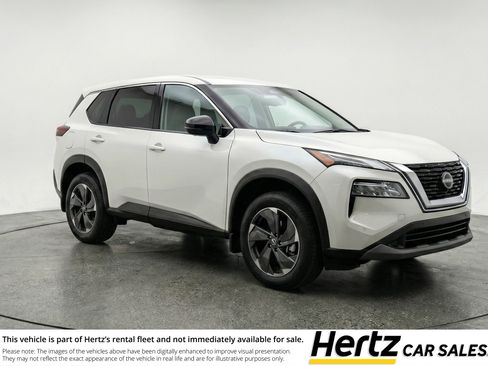 Used 2025 Nissan Rogue SV AWD/4WD image 1