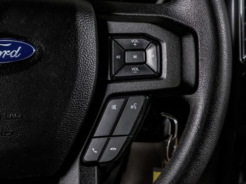 Used 2019 Ford F250 XLT w/ XLT Premium Package AWD/4WD image 18