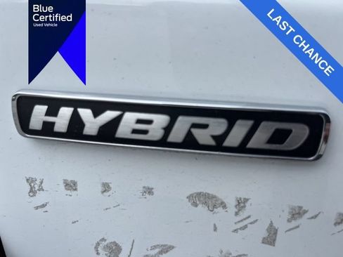 Used 2024 Ford Maverick Lariat FWD image 28