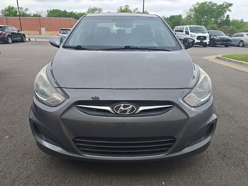 Used 2014 Hyundai Accent GLS FWD image 8