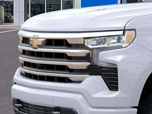 New 2026 Chevrolet Silverado 1500 High Country AWD/4WD image 15