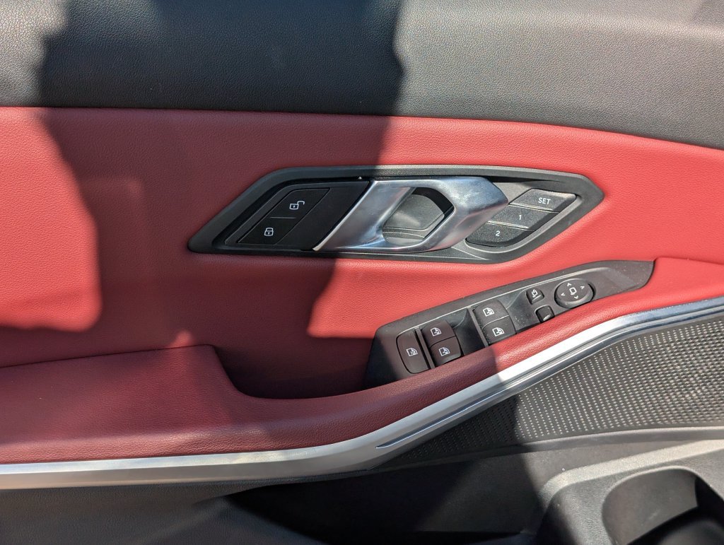 Used 2024 BMW 330i Sedan RWD image 23
