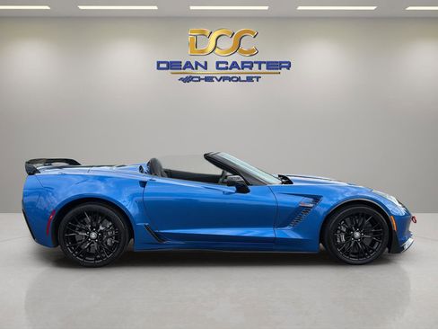 Used 2015 Chevrolet Corvette Z06 w/ 3LZ Preferred Equipment Group RWD image 6