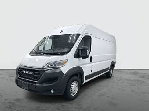Used 2025 RAM ProMaster 2500 w/ Convenience Group FWD image 4