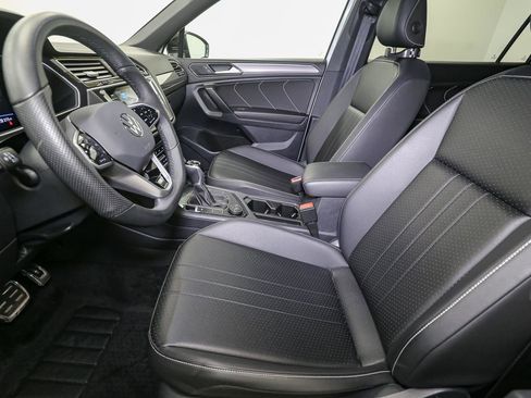 Certified 2024 Volkswagen Tiguan SE R-Line image 48