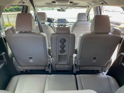 Used 2020 Honda Odyssey Elite image 39