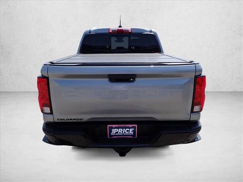 Used 2025 Chevrolet Colorado Trail Boss AWD/4WD image 3