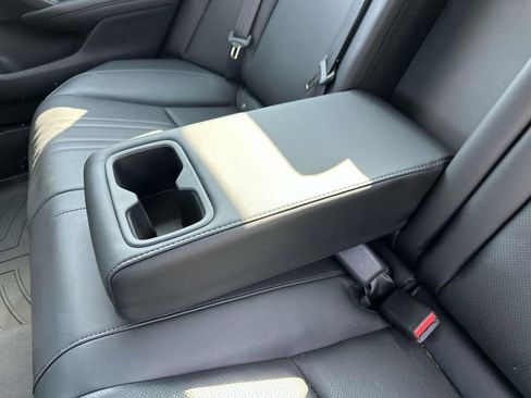 Used 2022 Honda Accord EX-L image 7