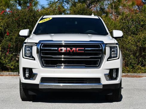 Used 2024 GMC Yukon XL SLT w/ SLT Luxury Package image 42