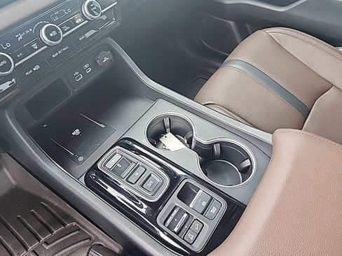 Used 2023 Honda Pilot Elite image 20