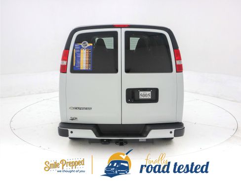 Used 2023 Chevrolet Express 3500 LT w/ LT Preferred Equipment Group image 5