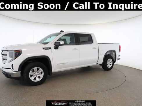Used 2023 GMC Sierra 1500 SLE image 4