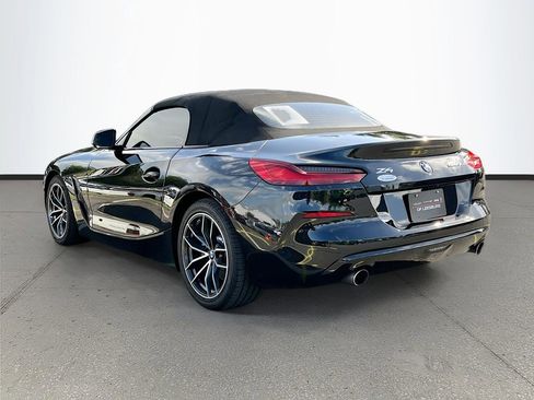 Used 2022 BMW Z4 sDrive30i w/ Driving Assistance Package RWD image 5