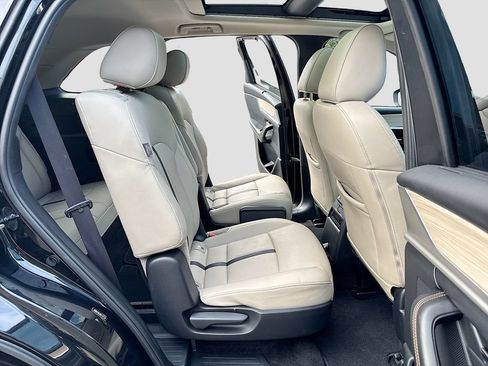 Certified 2024 MAZDA CX-90 3.3 Turbo S AWD/4WD image 30
