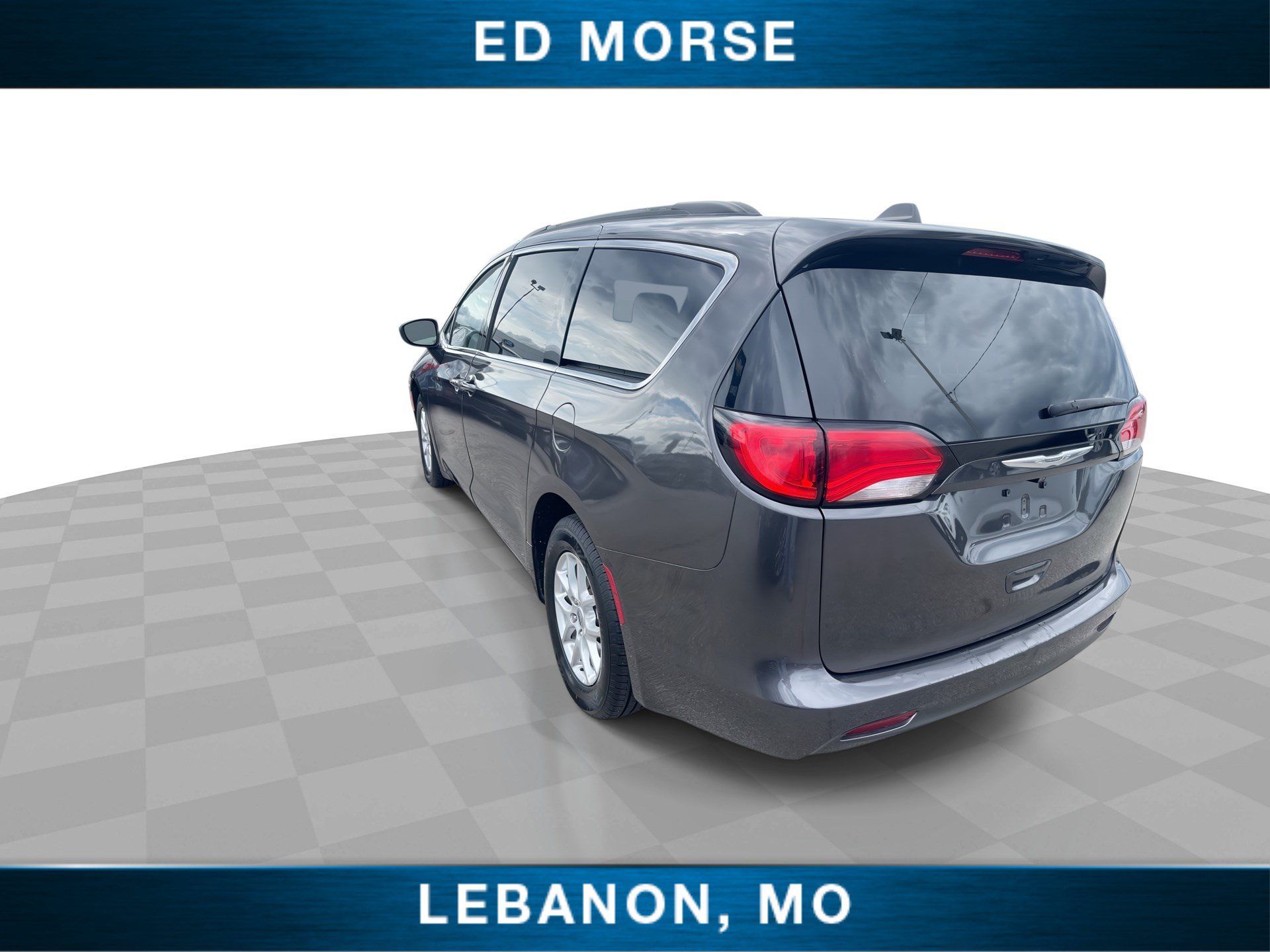 Used 2021 Chrysler Voyager Lxi FWD image 6