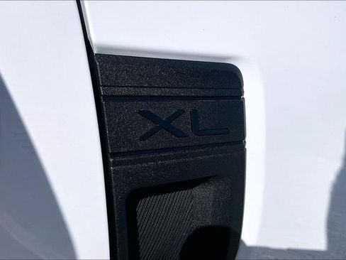 Used 2025 Ford Maverick XL w/ Equipment Group 102A AWD/4WD image 14