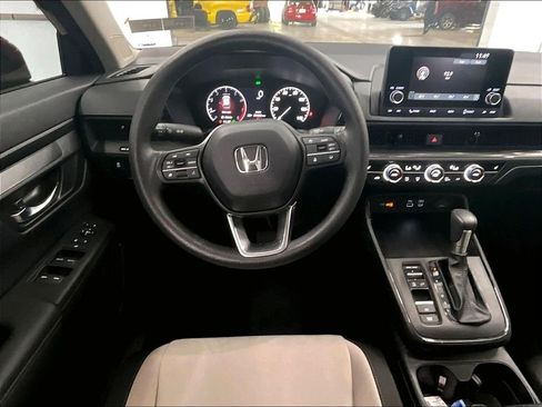Used 2025 Honda CR-V EX image 17