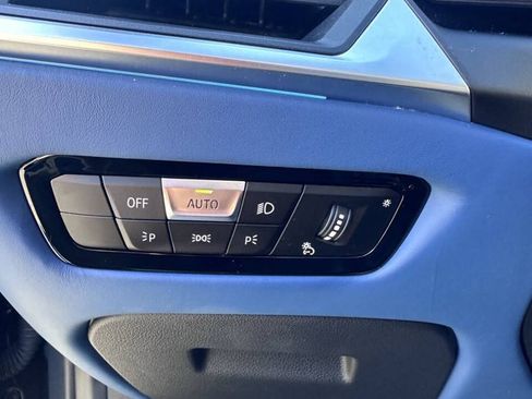 Used 2024 BMW M3 w/ M Carbon Exterior Package RWD image 37