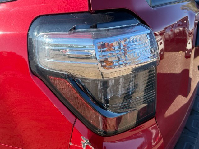 Used 2017 Toyota 4Runner TRD Off-Road Premium AWD/4WD image 11
