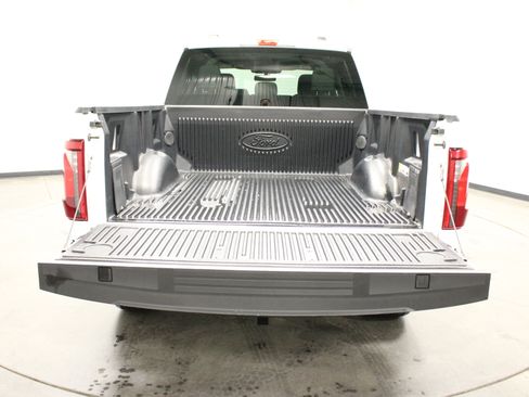 Used 2024 Ford F150 XLT image 14
