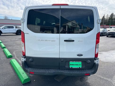 Used 2017 Ford Transit 350 XLT RWD image 6