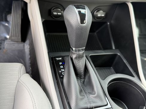 Used 2019 Hyundai Tucson SE image 21