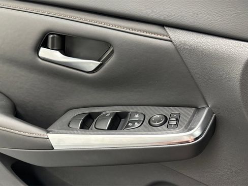 Certified 2023 Nissan Sentra SR image 20