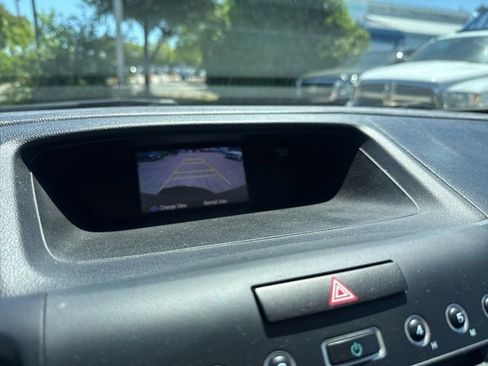 Used 2015 Honda CR-V LX image 27