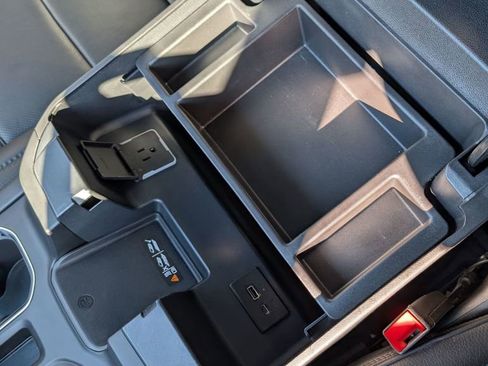 Used 2022 GMC Sierra 1500 Denali w/ Denali Reserve Package image 40