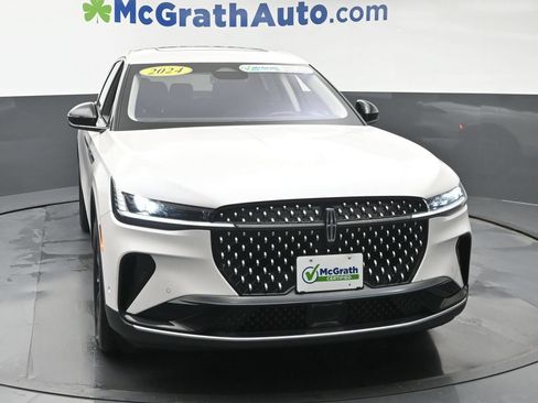 Used 2024 Lincoln Nautilus Premier w/ Equipment Group 102A AWD/4WD image 5