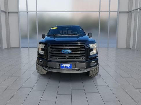 Used 2016 Ford F150 XLT w/ Equipment Group 302A Luxury image 3