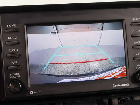 Used 2022 Toyota RAV4 XLE image 18