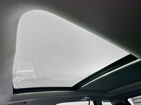 Used 2018 GMC Terrain SLE w/ Driver Convenience Package image 24