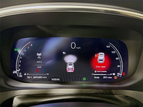 Used 2025 Acura MDX w/ Technology Package image 17