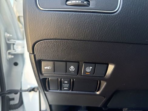 Certified 2023 Nissan Armada Platinum w/ Captain's Chairs Package image 22